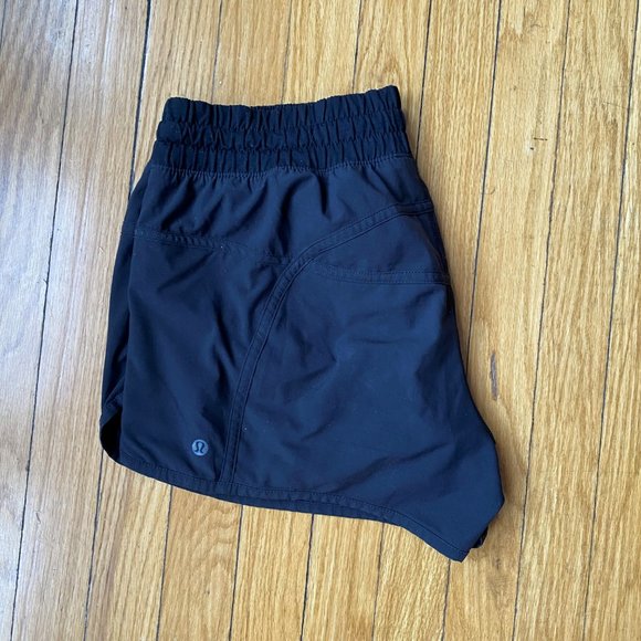 Lululemon Tracker Shorts - Picture 3 of 4